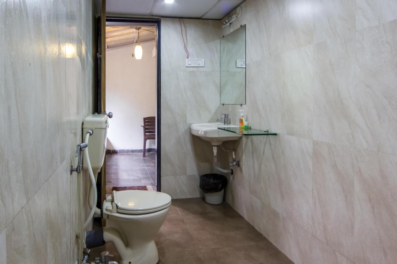 Apple Tree Apartments Koregaon Park Pune Exteriör bild