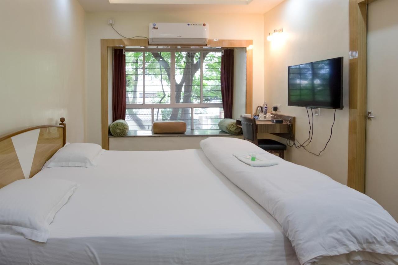 Apple Tree Apartments Koregaon Park Pune Exteriör bild